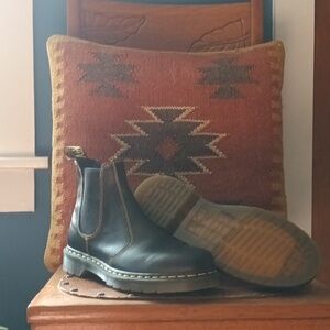 Women's Doc Martens Chelsea boot Slip on size 9